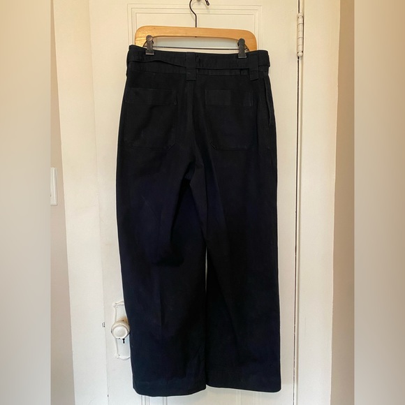 Uniqlo U Belted Pleated Wide Pants in Black - Picture 4 of 4